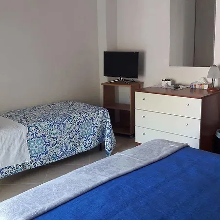 Bed and Breakfast La Regina Di 3*