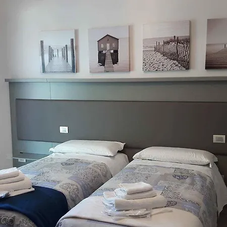 La Regina Di 3* Rimini