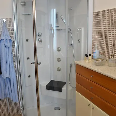 Bed & Breakfast La Regina Di 3*