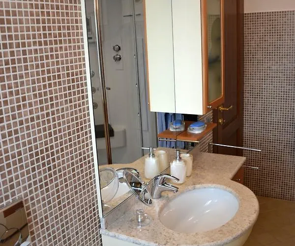 La Regina Di 3* Rimini