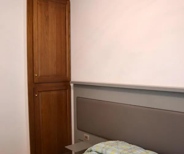 La Regina Di 3* Rimini