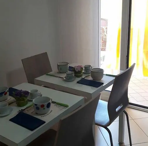 לינה וארוחת בוקר La Regina Di 3*